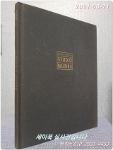 스튜디오 누드 Studio Nudes: Selected Photographs 1989-1992   Hardcover – 35컷수록 상품 이미지