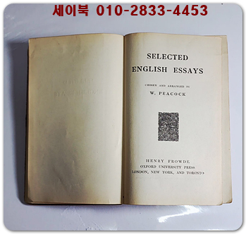 Selected English essays 